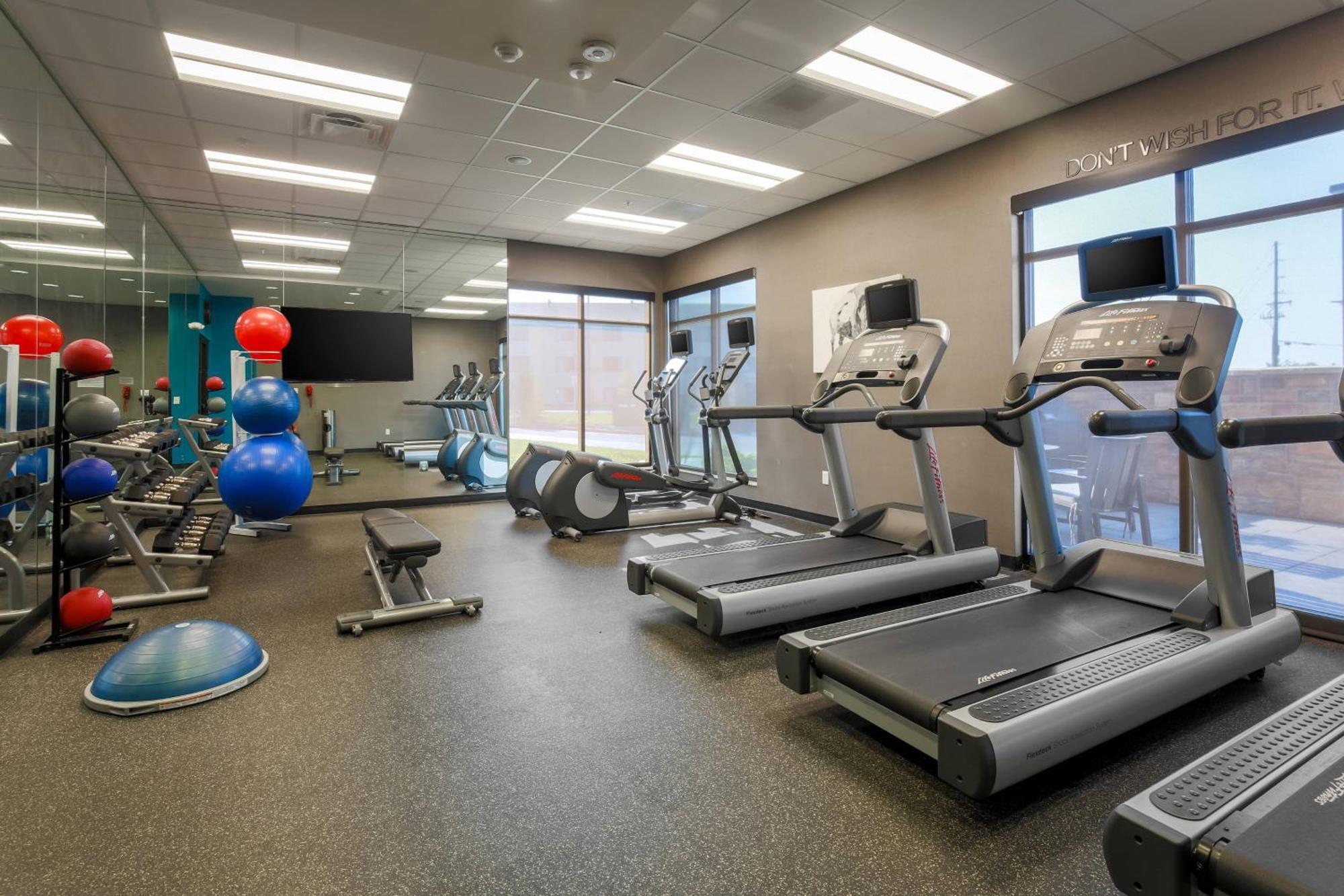 Fairfield Inn & Suites By Marriott Cheyenne Southwest/Downtown Area Esterno foto